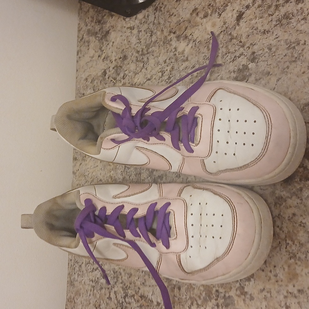 Nike 8 pink